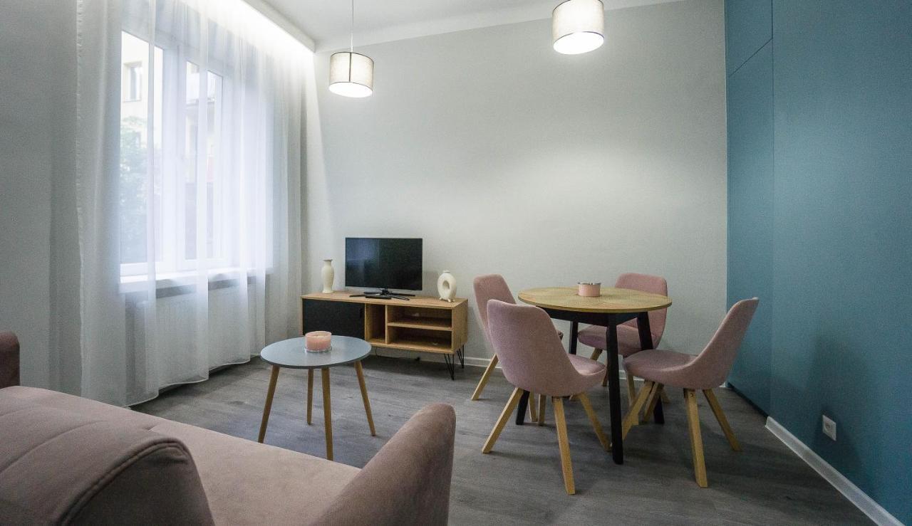 Comfy Apartment Old Town クラクフ エクステリア 写真